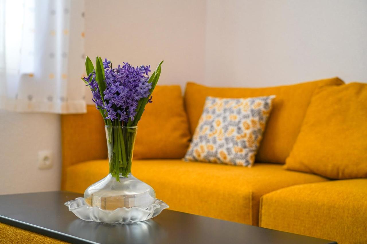 City Apartment 4 & 6 Макарска Екстериор снимка