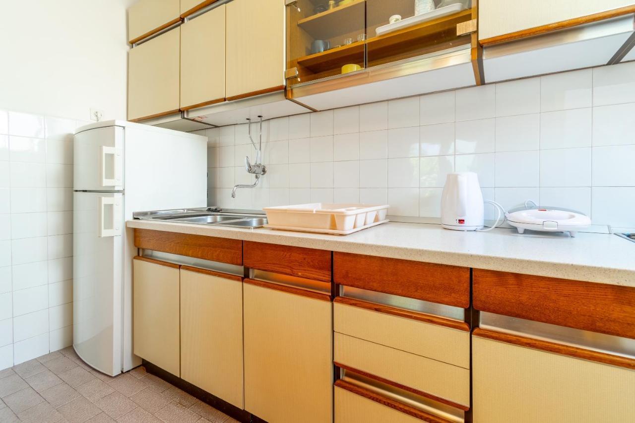 City Apartment 4 & 6 Макарска Екстериор снимка