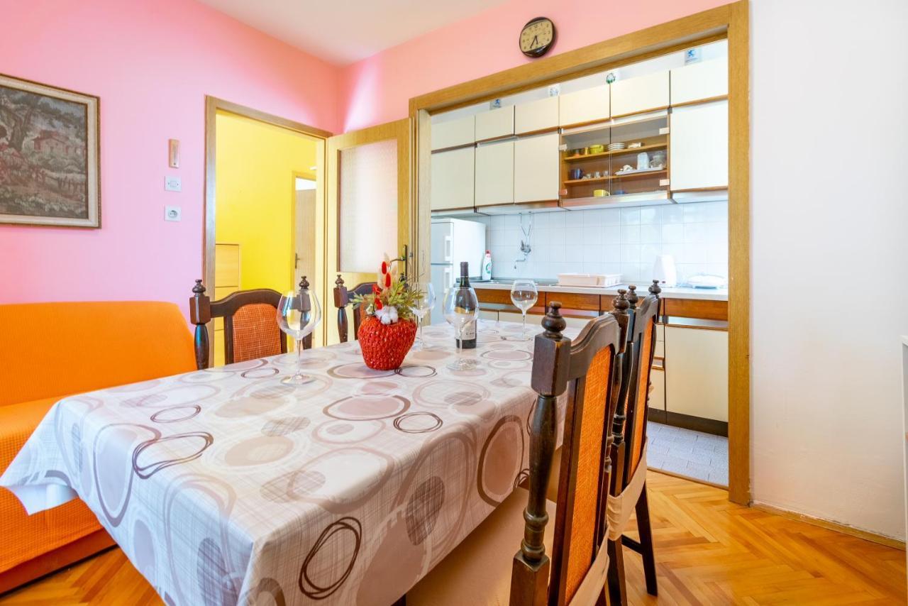 City Apartment 4 & 6 Макарска Екстериор снимка